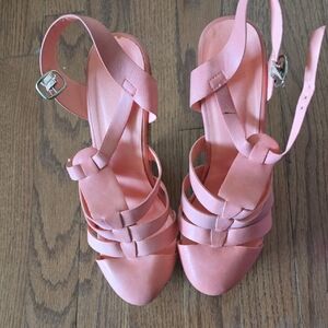 Elegant Pink Strappy Sandals